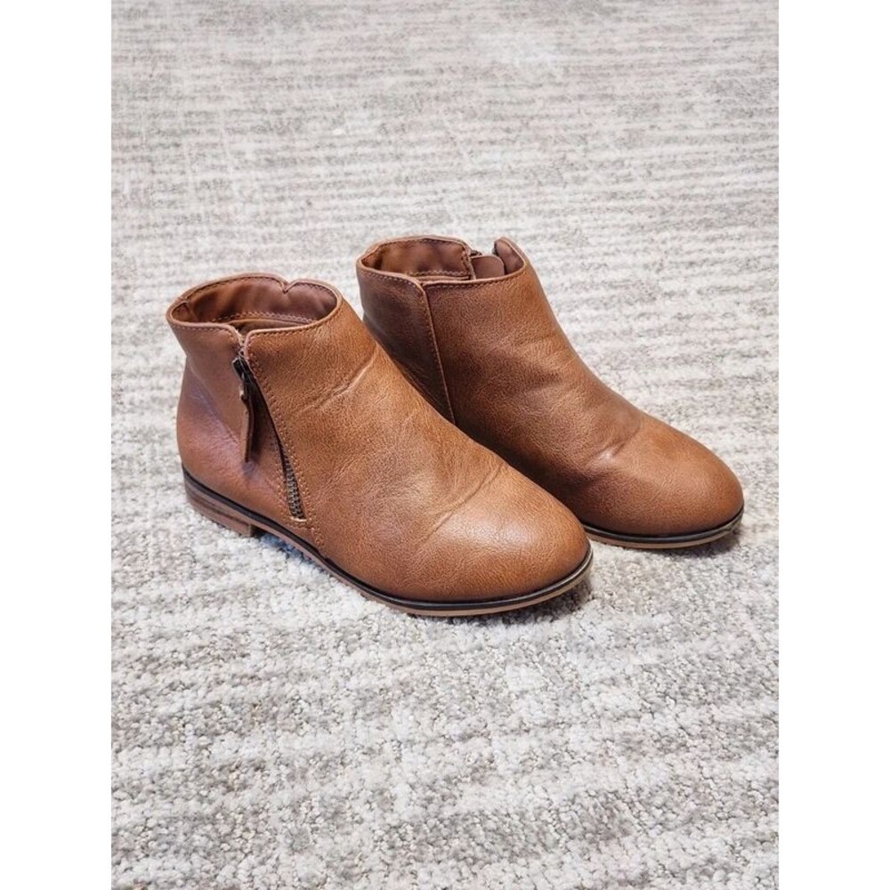 Cat & Jack Janie Faux leather brown ankle boots booties size 13